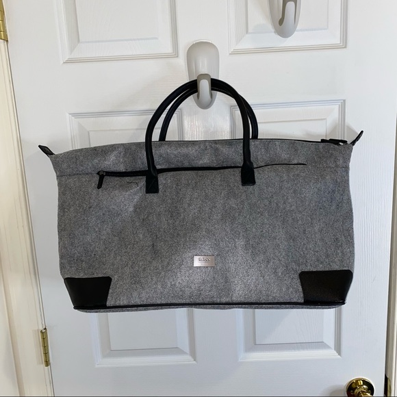 HUGO BOSS GREY AND BLACK CARRY ON /WEEKENDER TOTE BAG